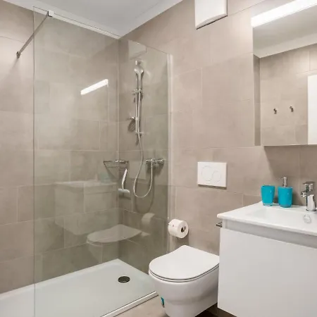 Loctowers A3-6-3 By Interhome