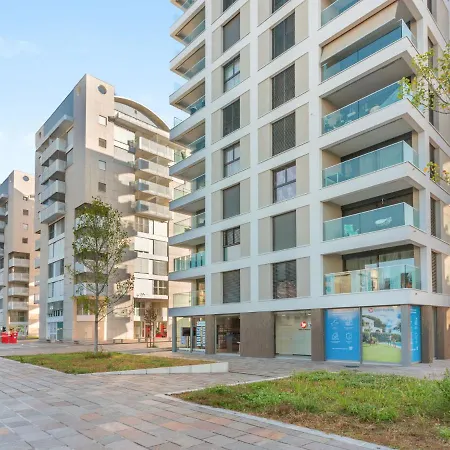 Loctowers A3-6-3 By Interhome דירה